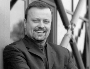 Bill Matthews appointed acting chairman at the SIA
